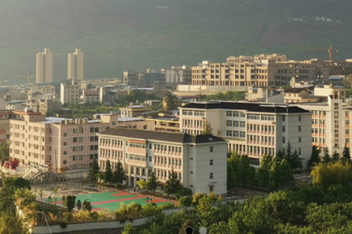 BB贝博艾弗森官网数码DCN助力汉源职业高级中学校园网“智行+光”升级